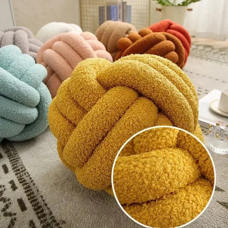 Coussin Boule Nouée Bouclette