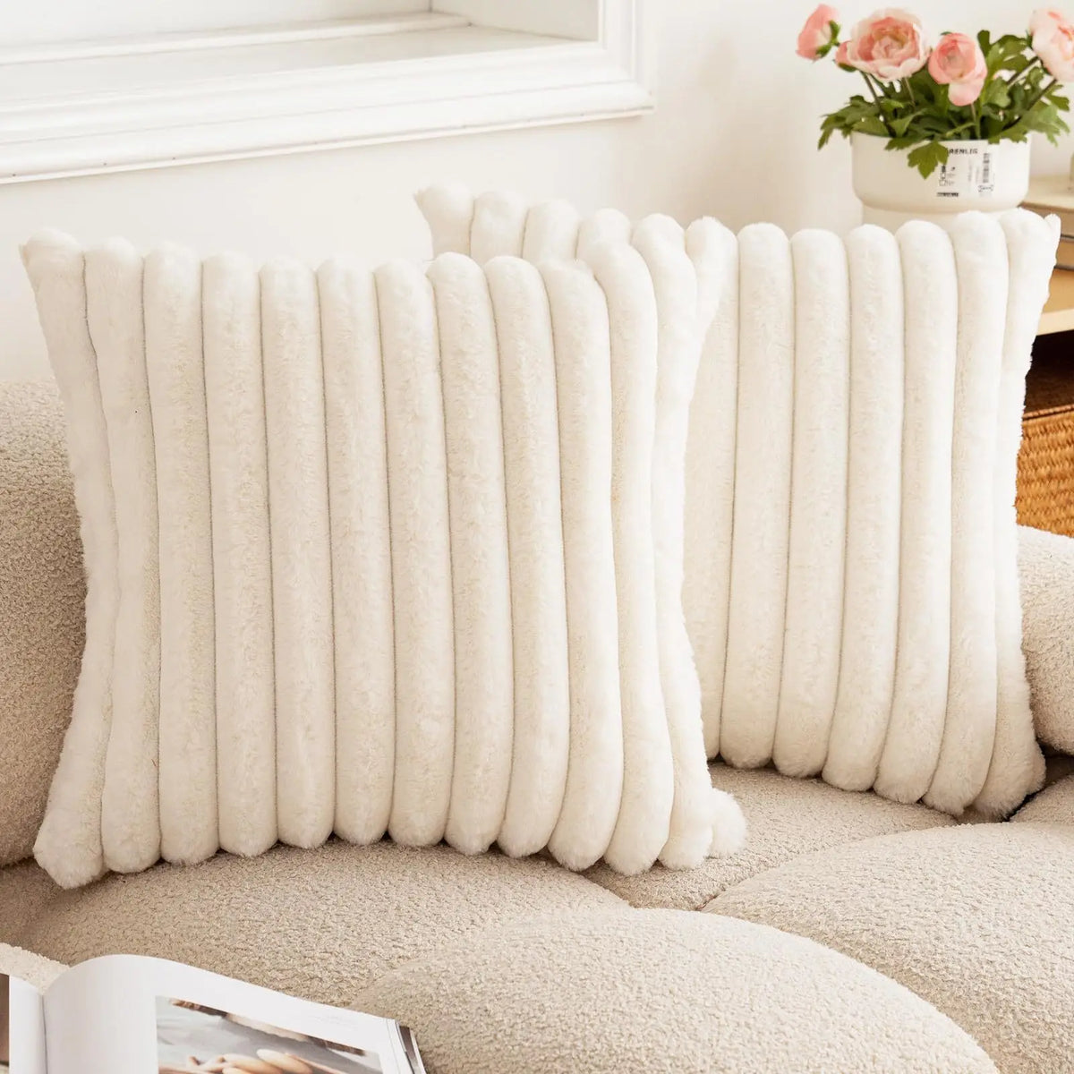 Housse de coussin Fausse Fourrure de Lapin - Blanc Cassé