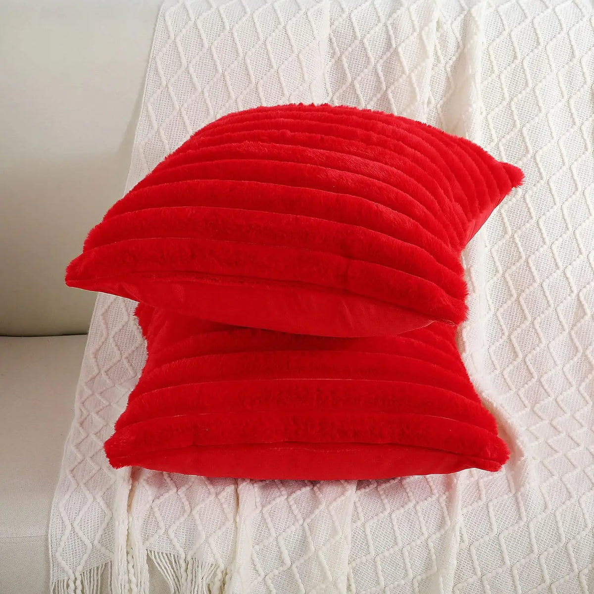 Housse de coussin Fausse Fourrure de Lapin - Rouge